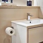 Exclusive 3 Bedroom Penthouse - 2 Bath & Mezzanine *
